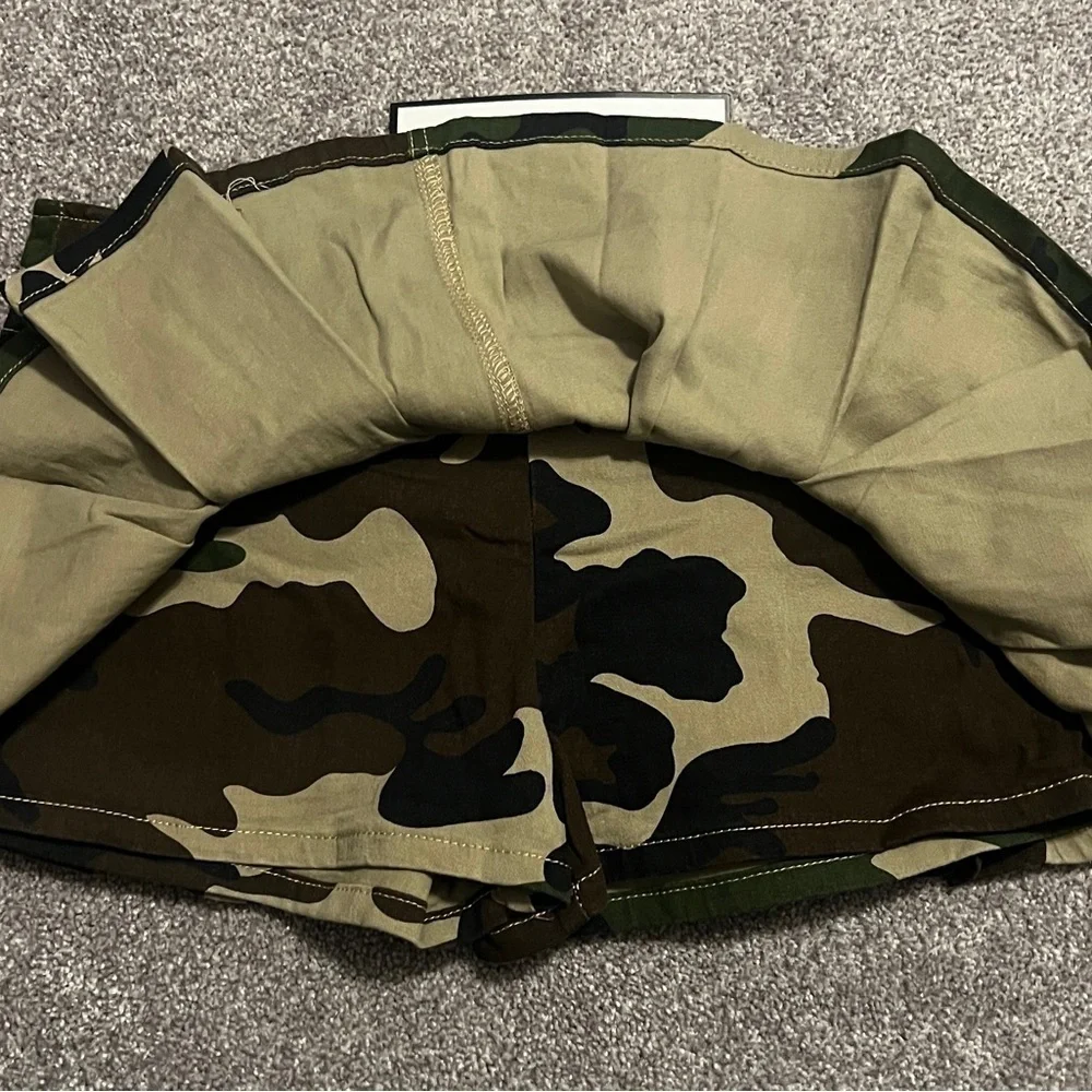 Almost Famous Camouflage Skort - Picture 2 of 5